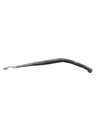 Toyota Highlander XU50 Front wiper blade arm 8442