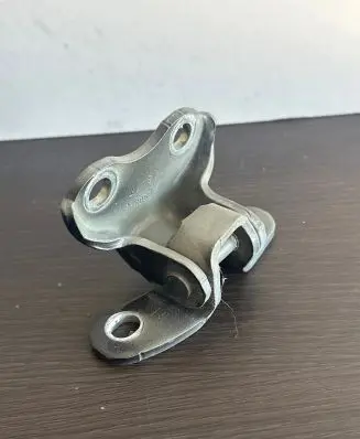 Opel Astra K Rear door upper hinge