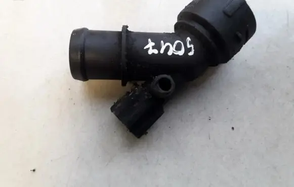 Volkswagen Golf IV Engine coolant pipe/hose