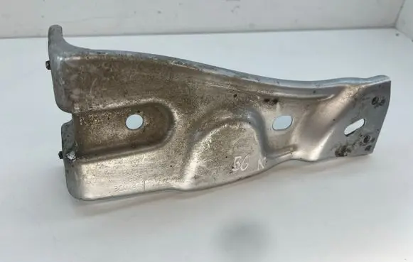 Volkswagen PASSAT B6 Fender mounting bracket 3C0821141 LA7W