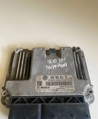 Skoda Octavia Mk2 (1Z) Engine control unit/module 03G906021TC 03G906021AN 0281014712