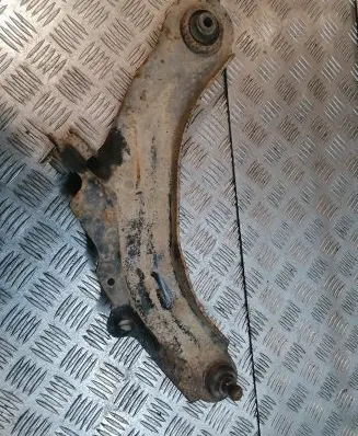 Renault Scenic II - Grand scenic II Front lower control arm/wishbone