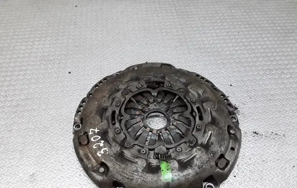 Toyota Corolla Verso AR10 Pressure plate 