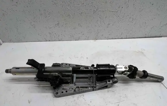 Mercedes-Benz E W212 Steering wheel axle A2124602316 0063645 1227900685