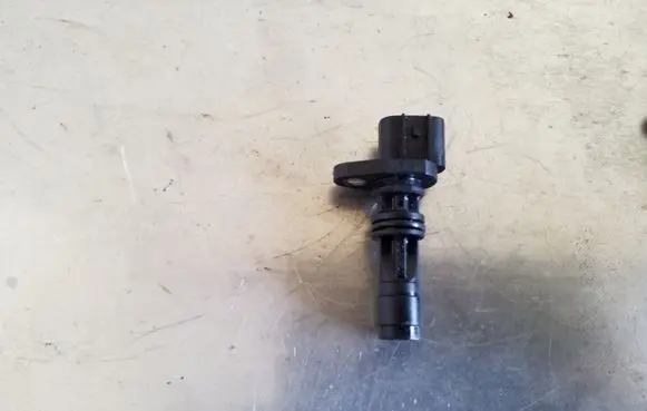 Nissan X-Trail T30 Camshaft position sensor 9499791190