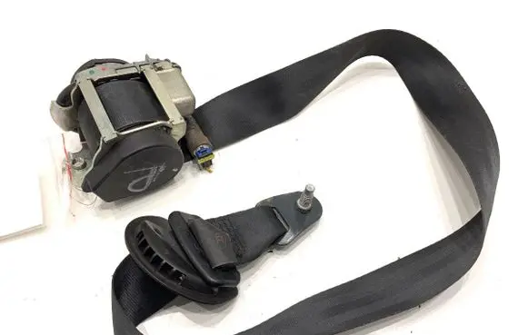 Peugeot 308 SW Front seatbelt
