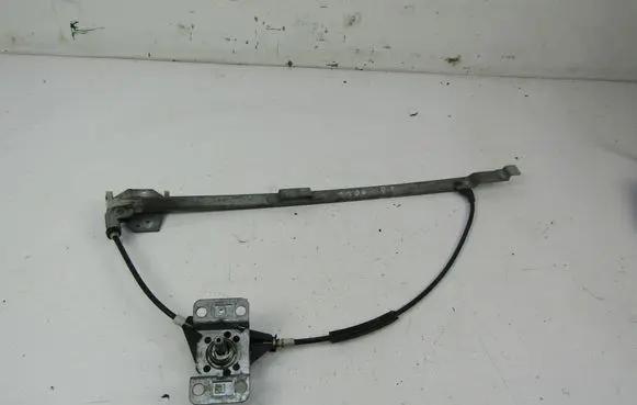 Volkswagen Transporter - Caravelle T4 Front door manual window regulator 