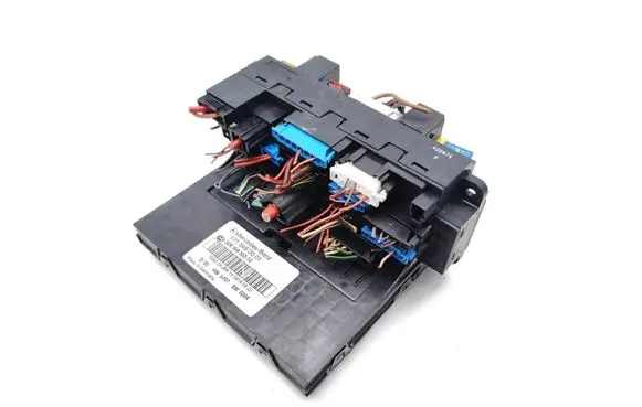 Mercedes-Benz SLK AMG R170 Fuse module 1715450001 5DK008553-10