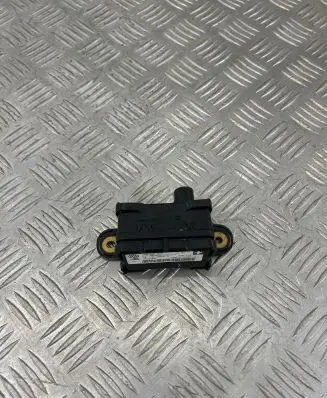Volkswagen Touareg II ESP acceleration yaw rate sensor 7P0907652 HH71G15E06 10170106593