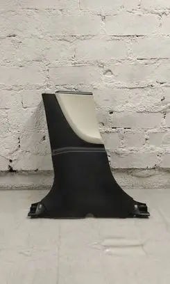 Tesla Model S (B) pillar trim (bottom) 102076900e
