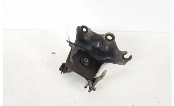 Toyota Avensis T270 ABS pump bracket 44590-02130