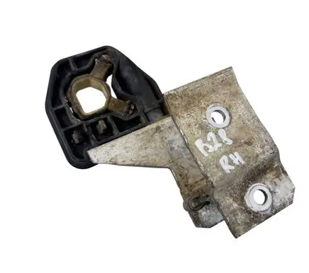 BMW 3 F30 F35 F31 Radiator mount bracket 17118620733 8620733 17118585627