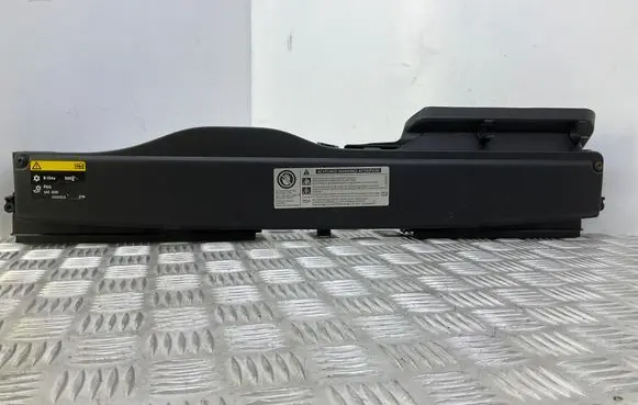 Volkswagen PASSAT B8 Air intake duct part 5Q0129254B 5Q0129621E