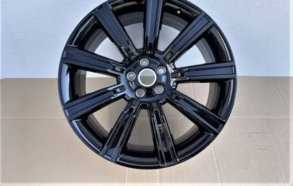R20 alloy rim