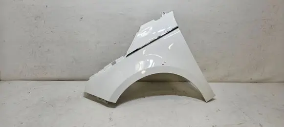 Fiat 500E Fender