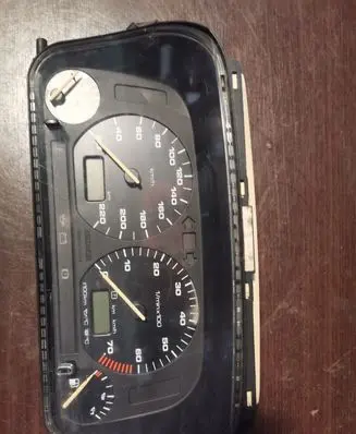 Volkswagen Golf III Speedometer (instrument cluster) 5392324740