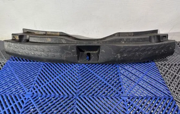 Toyota C-HR I Trunk/boot sill cover protection 64716F4010