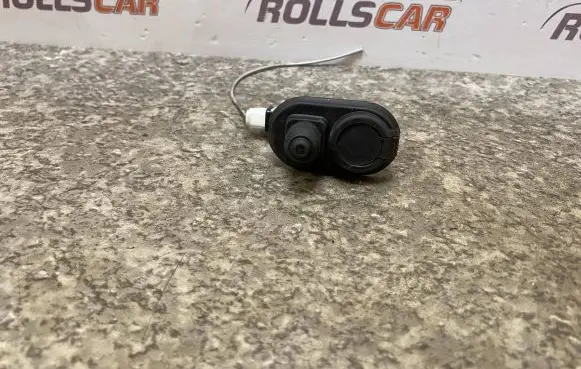 Honda CR-V Rear door sensor 891C