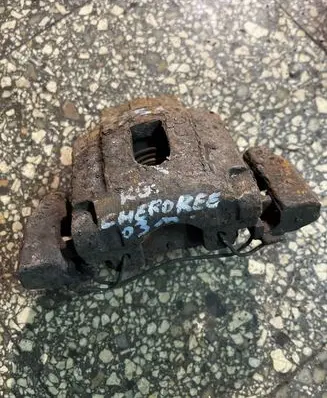 Jeep Cherokee Rear brake caliper