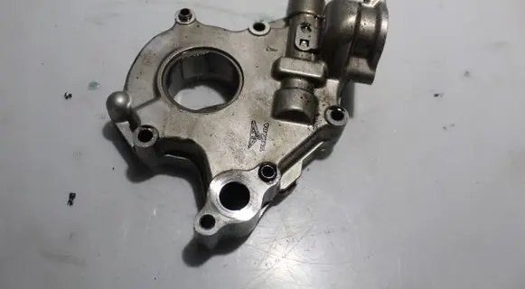 Subaru Forester SH Oil pump 