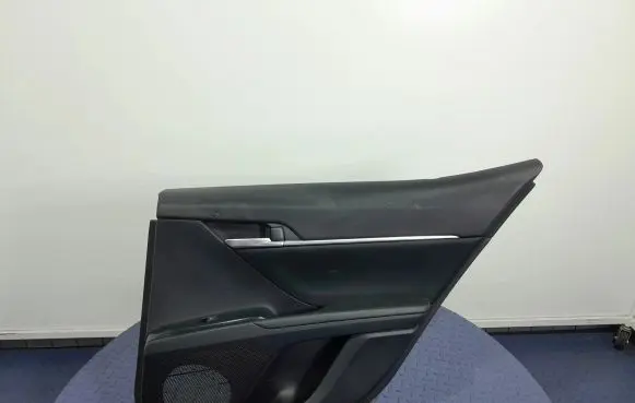 Toyota Camry VIII XV70 Door card panel trim set 