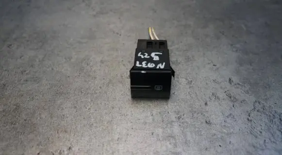 Seat Leon (1M) Windscreen/window heater switch 1M1959621