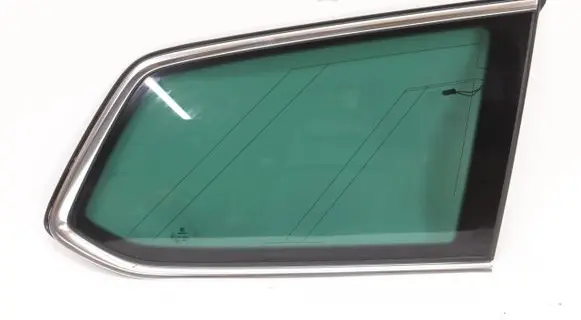 Volkswagen PASSAT B8 Rear side window 3G9845298