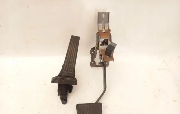 Hyundai ix35 Pedal assembly 