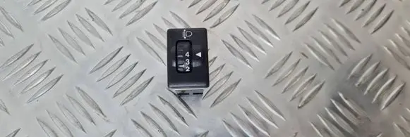 Suzuki Jimny Headlight level height control switch