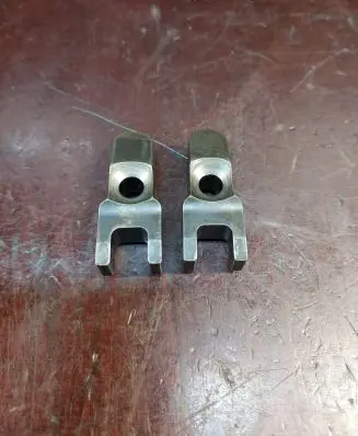 Hyundai Sonata Fuel Injector clamp holder