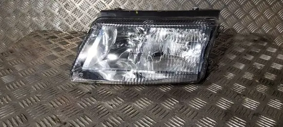 Volkswagen PASSAT B5 Headlight/headlamp MVW123H031