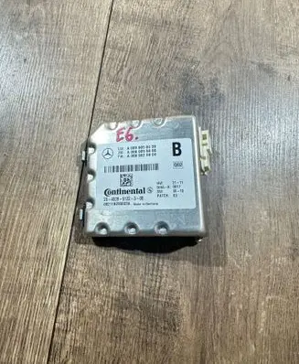 Mercedes-Benz C W204 Windshield/windscreen camera A0009025904 40095122300