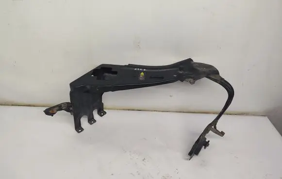 Mercedes-Benz S W221 Headlight/headlamp mounting bracket A2048173420