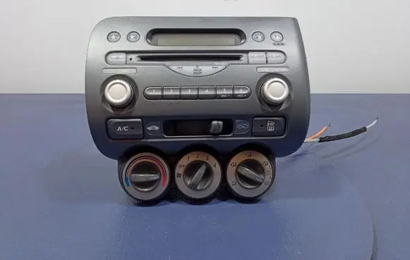 Honda City Radio/CD/DVD/GPS head unit 39175SELG020M