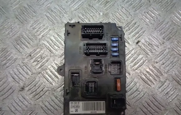 Peugeot 407 Fuse box set 9656148180