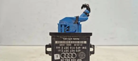 Audi A6 S6 C6 4F Light module LCM 4f0907357c
