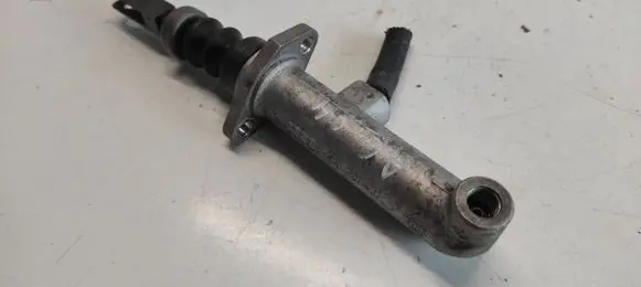 Audi A6 S6 C4 4A Clutch master cylinder 4A1721401