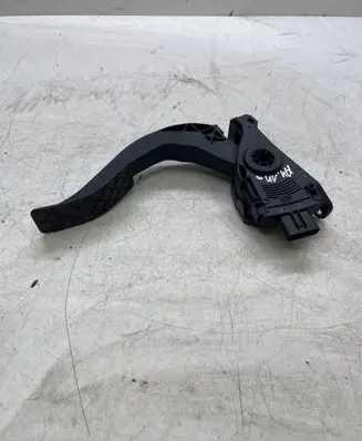 Audi A4 S4 B8 8K Accelerator throttle pedal 8K1721523A