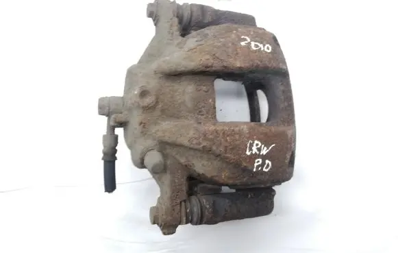 Honda CR-V Front brake caliper