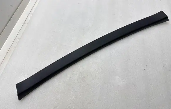 Tesla Model S Tailgate trim 100925500F
