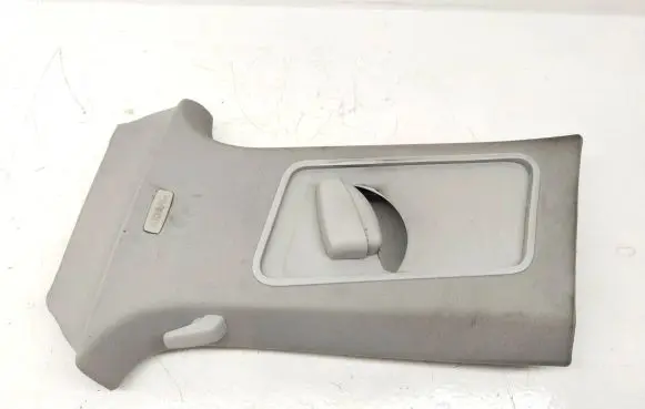 Volkswagen Golf V Other interior part 1K5868311