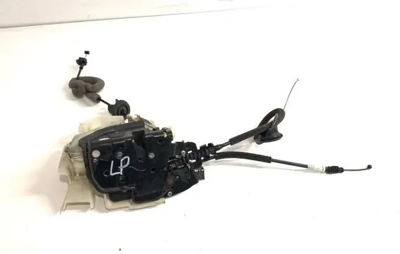 Audi A6 S6 C7 4G Front door lock 4G8839349