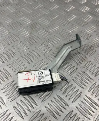 Mazda 6 Keyless (KESSY) go control unit/module GP9F675DZB 4197140