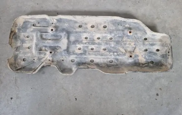 Toyota Hilux (AN10, AN20, AN30) Fuel tank bottom protection 776410K070