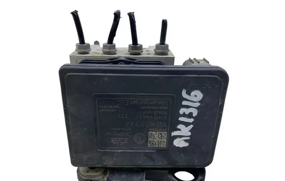 Volkswagen Golf VII ABS Pump 5Q0907379AA 5Q0614517T