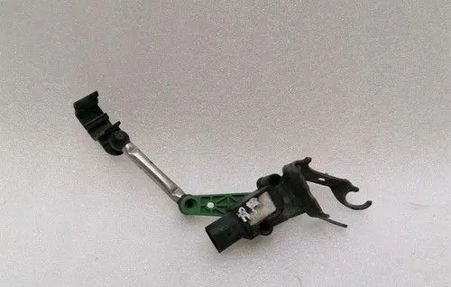 Porsche 911 991 Rear air suspension level height sensor 99163138100