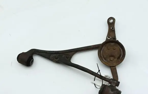 Mercedes-Benz S W116 Front lower control arm/wishbone