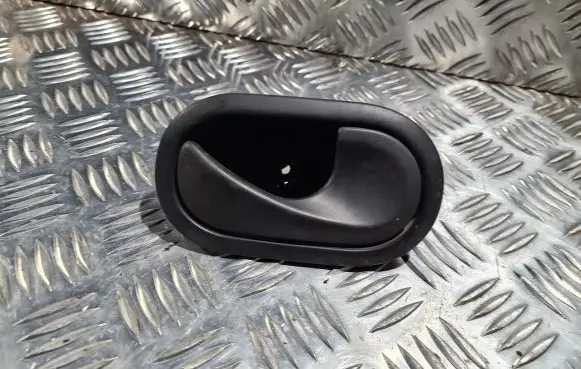 Renault Megane II Rear door interior handle 8200028486