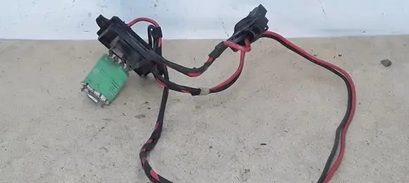 Renault Modus Heater blower motor/fan resistor
