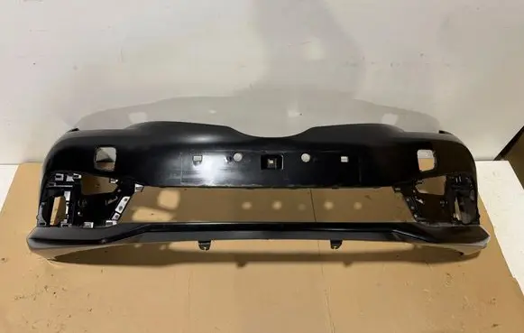 Toyota Auris E180 Front bumper 5211902K40